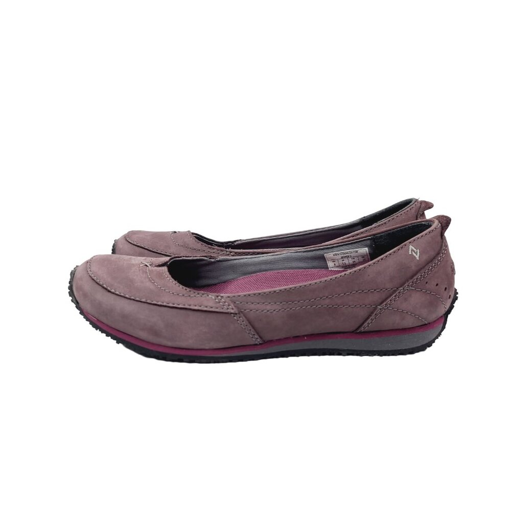 Eddie Bauer Women's Plum Round Toe Slip-On Leather Flat Comfort Shoes Size US 8